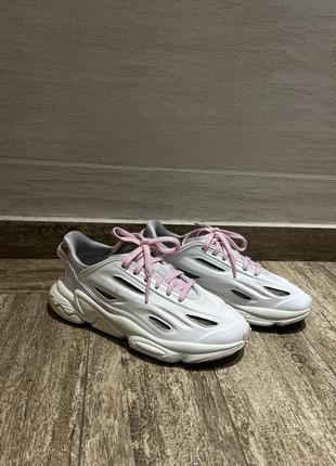 Кроссовки оригинал adidas ozweego