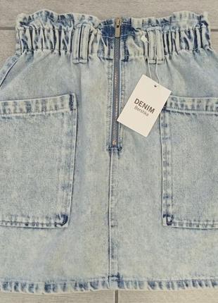 Bershka размер xs  джинсовая мини  юбка с эластичным поясом5 фото
