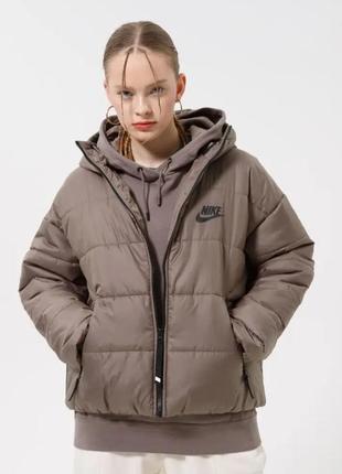Куртка жіноча nike therma-fit repel hooded jacket  оригінал1 фото