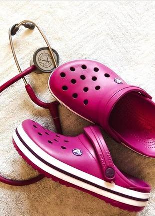 crocs crocband raspberry