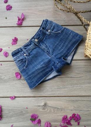 Джынсовые шорти середня прсадка