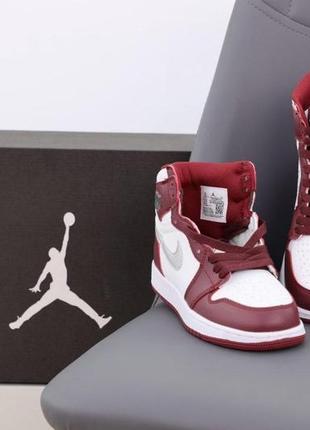 Женские кроссовки nike air jordan 1 mid bordo white 36-37-38-39-406 фото