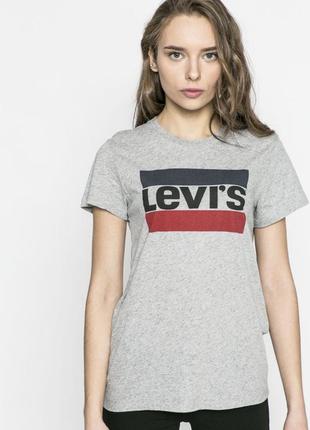 Футболка levi's