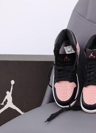 Женские кроссовки nike air jordan 1 mid pink black 36-37-38-39-40-415 фото