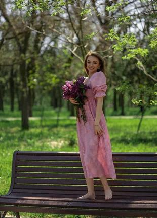 Женское летнее легкое платье sabrina с открытыми плечами из хлопка длина миди квадратный вырез принт клетка1 фото