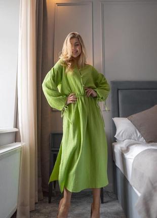 Салатове літнє жіноче плаття з мусліну на довгий рукав із розпіркою легке зручне