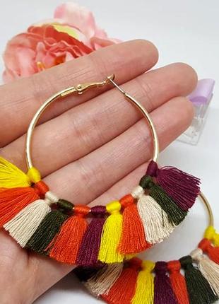 🌈 яркие веселые серьги кольца с разноцветными кисточками от reclaimed vintage оригинал9 фото