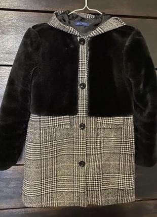 Крутое итальянское пальто с капюшоном на девочку 10-12 лет2 фото
