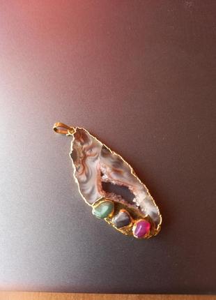 Подвеска, тонированная друза агата