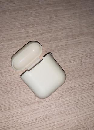 Чехол на навушники airpods 2