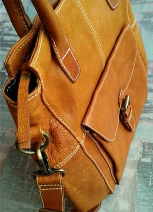 Продам оригинальную кожаную сумку wera stockholm