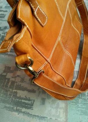 Продам оригинальную кожаную сумку wera stockholm