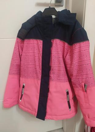 Курточка зимова