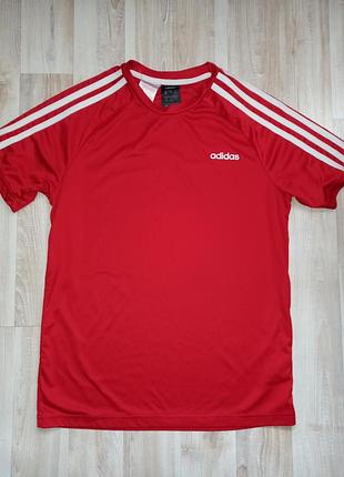 Футболка adidas