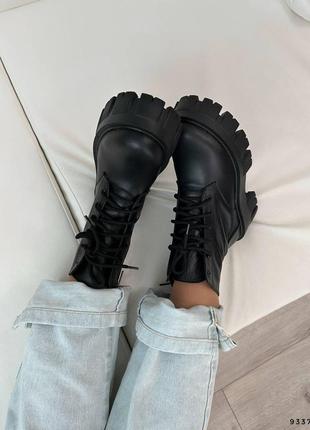 Женские кожаные осенние ботинки6 фото