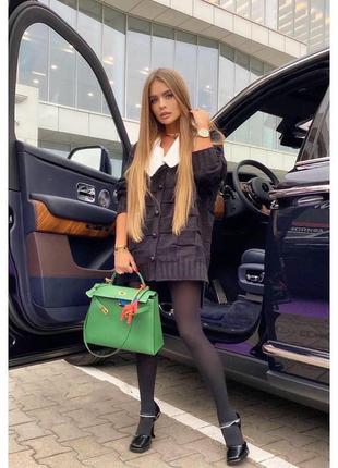 Стильний кардиган з комірцем