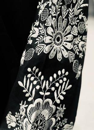 Вышитая рубашка вышиванка с орнаментом 🇺🇦