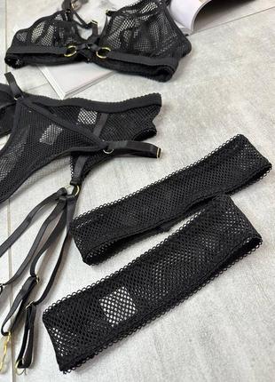 Сексуальный черный набор белья в сеточку, белье сеточка и пояс с гартерами, комплект белья3 фото