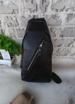 Чоловіча шкіряна сумка бананка