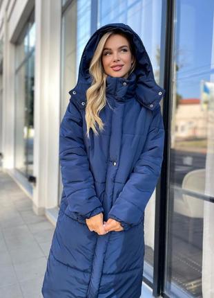 Женская базовая зимняя удлиненная синяя куртка 2023