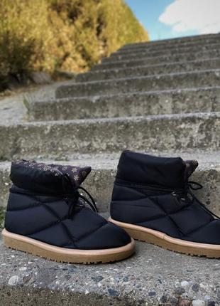 Женские трендовые зимние дутики сапожки