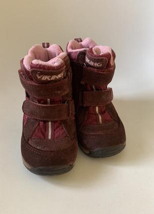 Теплющие непромокаемые сапоги viking 14,5 см 21-22 р. ботинки на осень-зиму для девочки2 фото