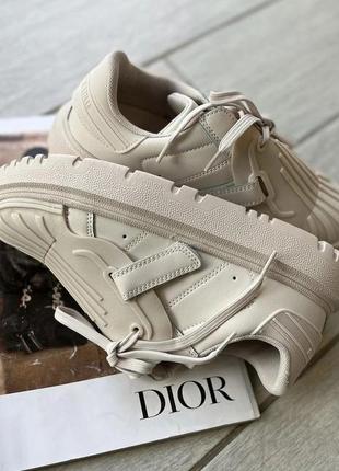 Кроссовки dior no logo beige