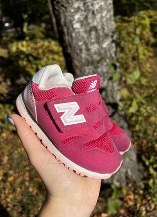 Детские кроссовки new balance