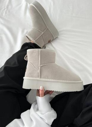 Жіночі уггі ugg mini platform milk suede