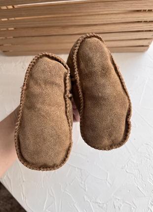 Дитячі уггі-пінетки ugg , угі дитячі6-12 місяців6 фото