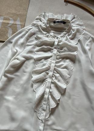 Красивая блуза zara оригинал5 фото
