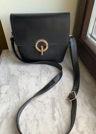 Нова чорна сумка з еко-шкіри на плече