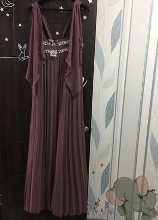 Вечернее выпускное платье asos с декором из бисера и пайеток7 фото