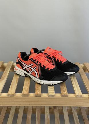 Кроссовки asics