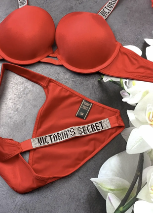 Женское нижнее белье victoria's secret красное, комплект нижнего белья виктория сикрет со стразами2 фото