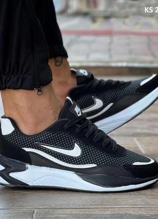 Чоловічі кросівки nike air