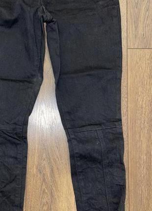 Стильные черные укороченные фирменные джинсы ’’levi’s’’,s на змейках до колен оригинал6 фото