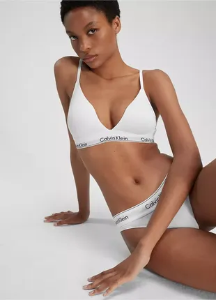 Комплект хлопковый бюстгальтер + трусики оригинал calvin klein qf5650