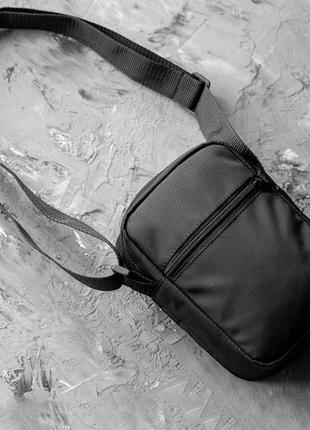 Маленькая стильная сумка месенджер мужская the north face baf чорная тканевая через плечо барсетка2 фото