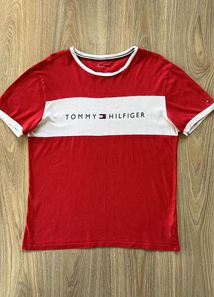 Чоловіча оригінальна бавовняна футболка з принтом tommy hilfiger