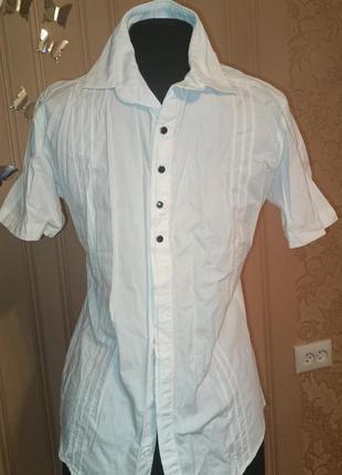 Фирменная приталенная белая рубашка на кнопках короткий рукав на худенького подростка
