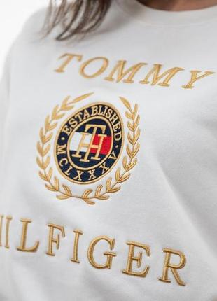 Свитшот женский tommy hilfiger s-1061wt s5 фото