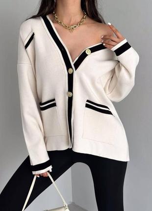 Модный свитер женский свободный кардиган белого цвета с карманами в универсальном размере ткань акрил4 фото