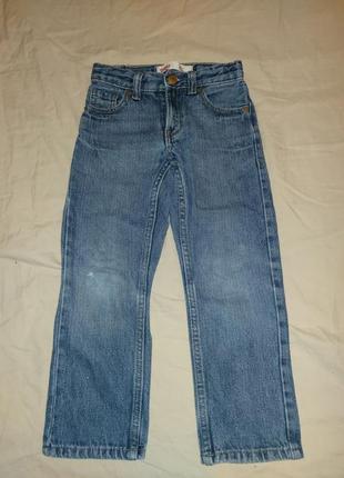 Джинсы