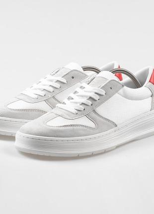 Шикарні чоловічі білі кросівки south draco white