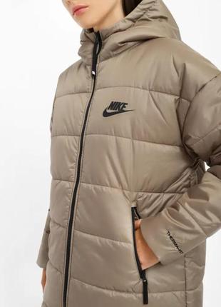 Куртка жіноча nike sportswear therma-fit repel оригінал3 фото