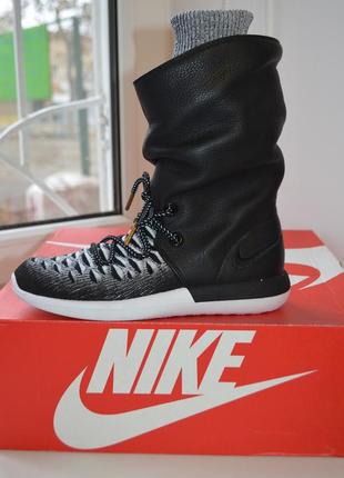 Нові шкіряні чоботи nike roshe two hi flyknit. оригінал. р. 36, 5