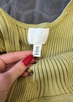 Платье в рубчик фисташкового цвета h&m платье, летнее стильное трикотажное платье мини, женское облегающее короткое вязаное платье6 фото