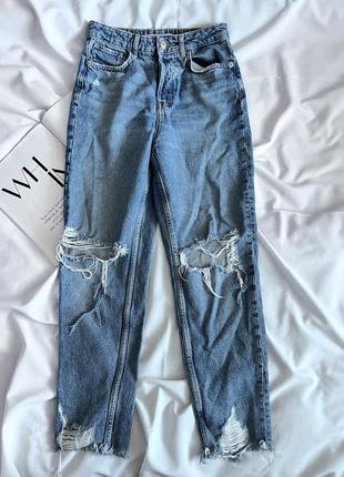 Качественные джинсы мом с рваностями5 фото