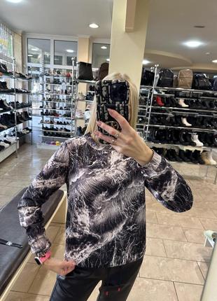 Жіночий світшот на весну без утеплення